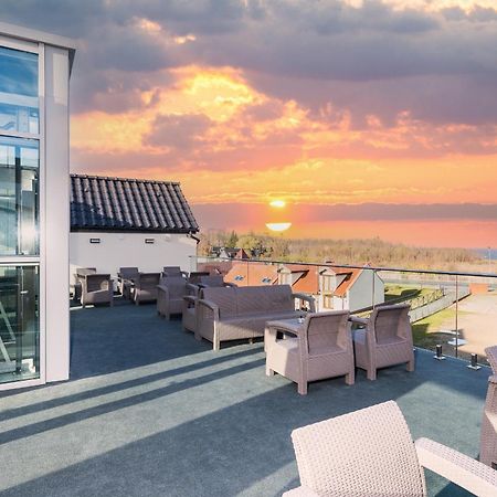 Villa Vis A Vis Trzęsacz Exteriér fotografie
